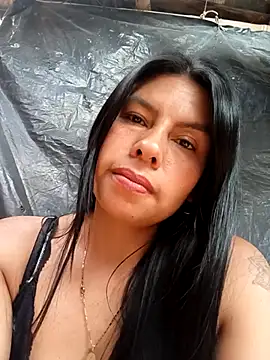 Alanagracia online show from April 24, 3:04 pm