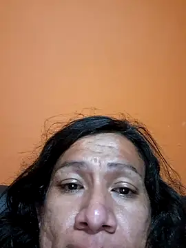 miicheele32 online show from September 20, 9:07 am