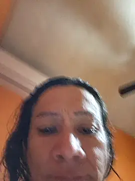 miicheele32 online show from October 30, 7:44 am