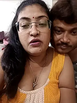 LAVERNIYA  online show from October 27, 7:19 pm