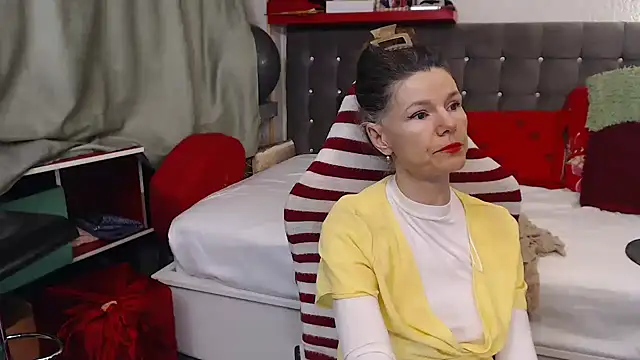 kellyterapy online show from March 25, 1:11 am