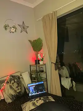 Dime-   online show from April 16, 9:39 pm