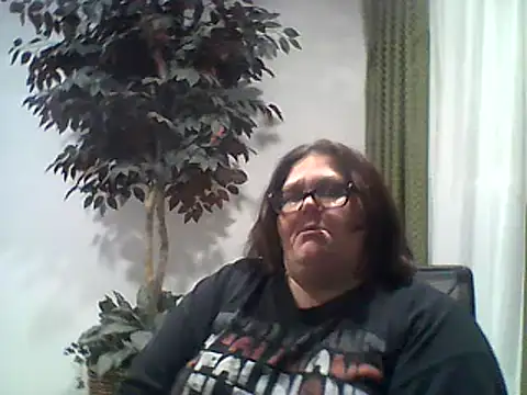 mcv131985 online show from November 30, 6:39 am