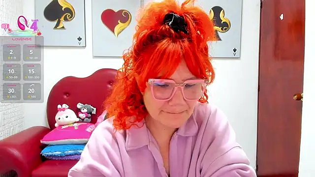 Salomeediaz  online show from February 24, 9:24 pm