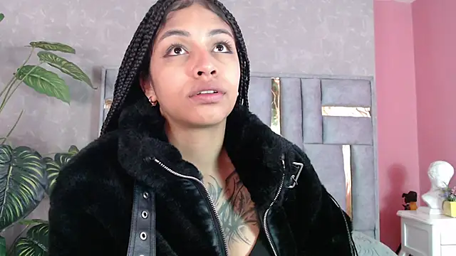 JuliaRose ks online show from October 6, 12:11 pm