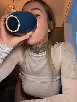 Elenascrib online show from March 2, 7:48 am