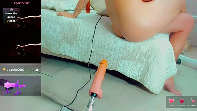 EmilyySaenz online show from November 24, 5:15 pm