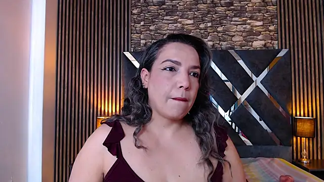 marie hss online show from September 25, 8:50 pm