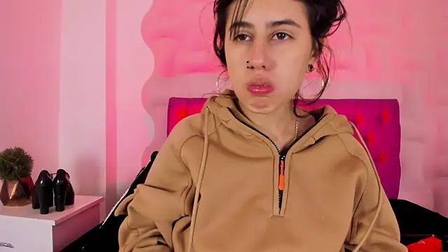 Natasha Nasty2 online show from November 18, 8:21 pm