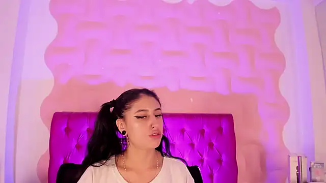 Natasha Nasty2 online show from December 1, 8:00 pm