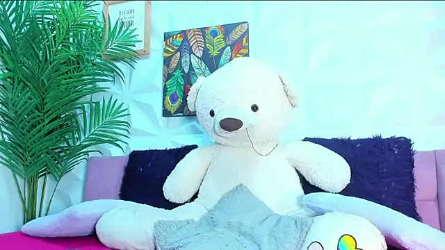 Briyit Doll online show from September 17, 5:16 am