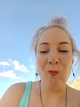 Tina Alev online show from July 12, 3:13 pm