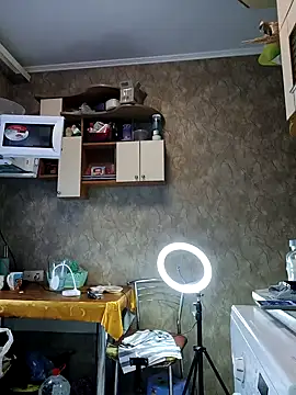 Tina Alev online show from September 25, 6:34 am