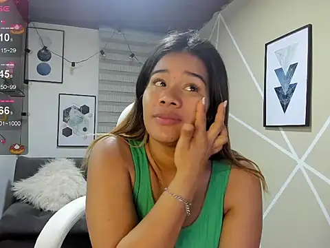 Enma  clark online show from November 14, 4:23 am