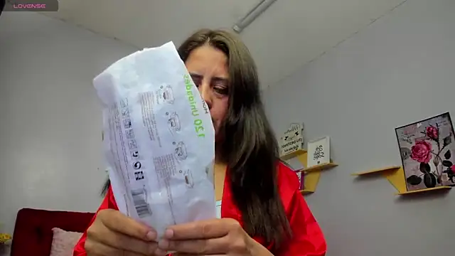 kathina giraldo online show from October 3, 1:27 pm