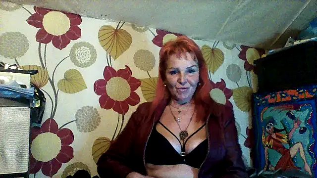 CassandraSandra44 online show from March 11, 4:20 pm