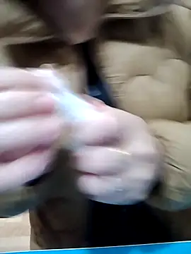 JasminePham online show from November 19, 1:05 am