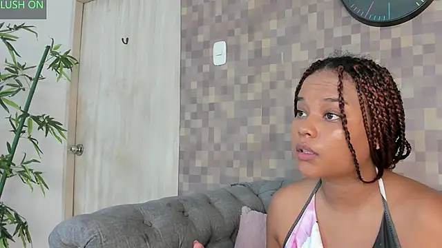 nataly velez online show from September 24, 12:04 pm