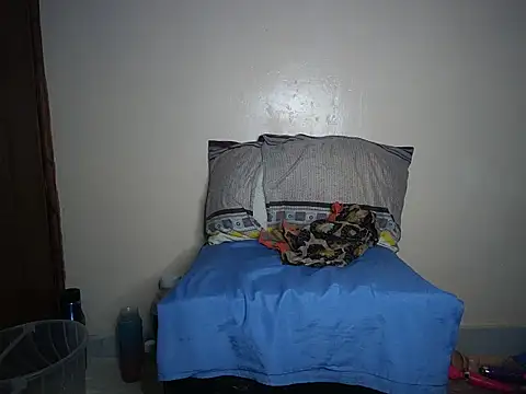 shante001 online show from November 1, 12:26 am