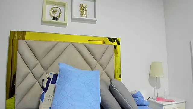 ariana-martins online show from September 13, 3:36 am