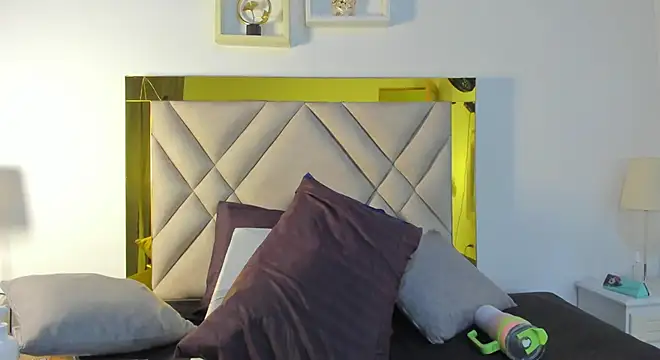 ariana-martins online show from September 19, 3:38 am