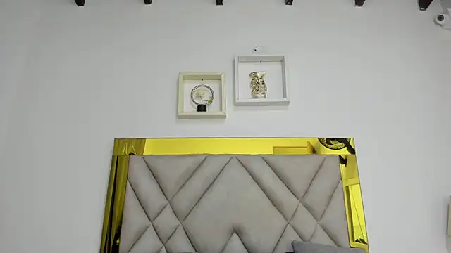 ariana-martins online show from September 10, 3:17 am