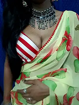 sonam hotmom online show from June 3, 4:56 pm