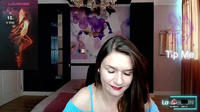 AriaGray online show from September 15, 1:30 pm