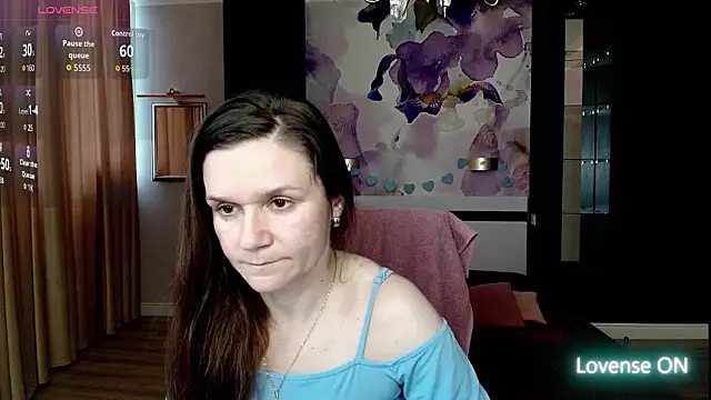 AriaGray online show from February 26, 1:10 pm