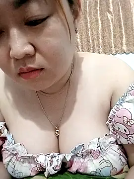 VyOanh2K online show from November 24, 4:09 pm