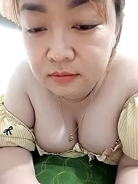 VyOanh2K online show from December 21, 4:55 pm