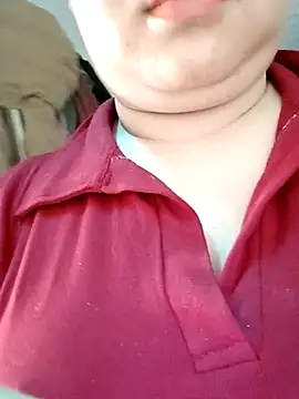 VyOanh2K online show from April 22, 2:52 am