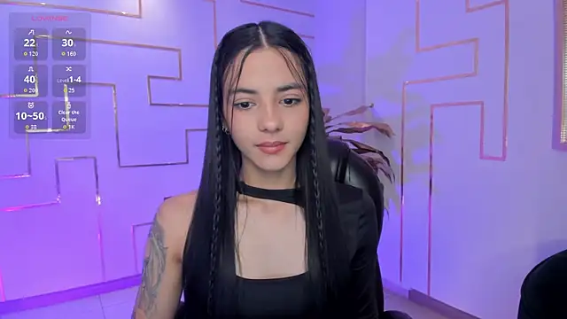 HannahJamesX online show from September 15, 6:37 pm