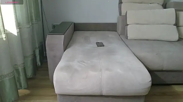 MilaaMilaa online show from September 11, 4:46 am