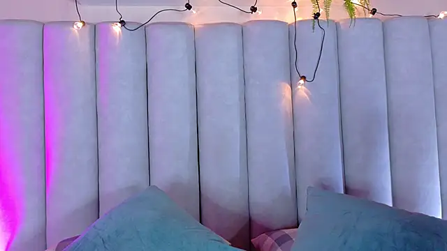 EngelStone online show from September 19, 7:57 pm