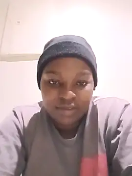 pretty shany online show from April 19, 9:06 pm