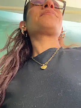 ValeriEvan online show from January 31, 8:07 pm