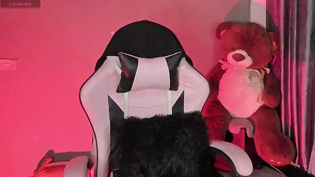 Renata wilsom online show from March 1, 5:01 pm