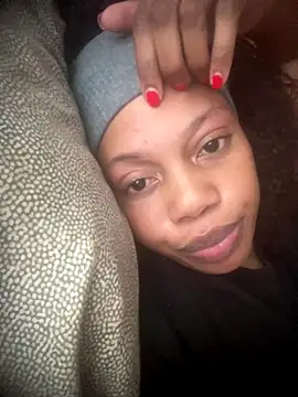 NAUGHTYSHALOTXX online show from November 25, 11:23 am