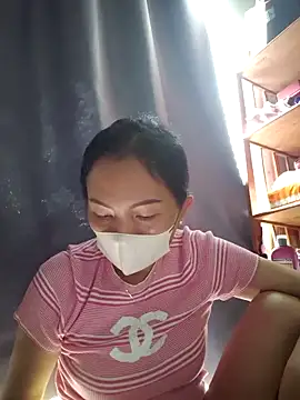 Baby-sexytits18 online show from September 25, 1:37 am