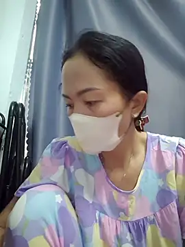 Baby-sexytits18 online show from September 22, 11:47 pm