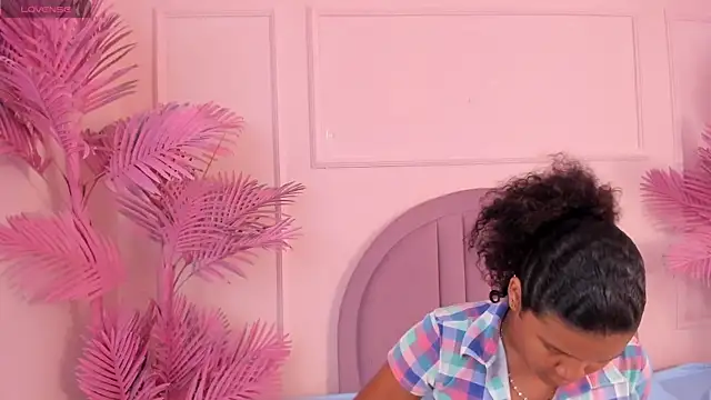 Isabellsmmith online show from October 14, 7:38 pm