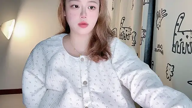 -Umail- online show from October 11, 4:10 pm