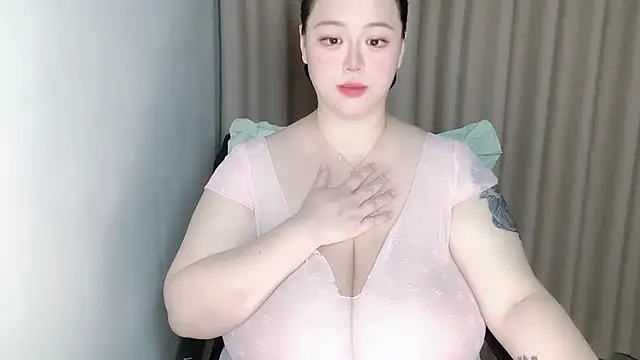 -Umail- online show from April 20, 2:42 pm