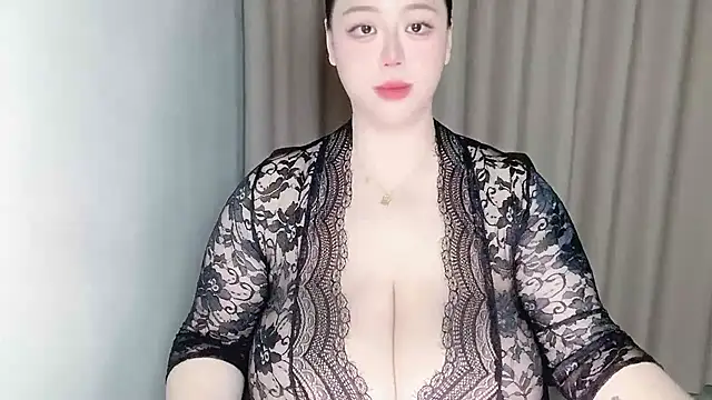 -Umail- online show from April 23, 12:29 pm