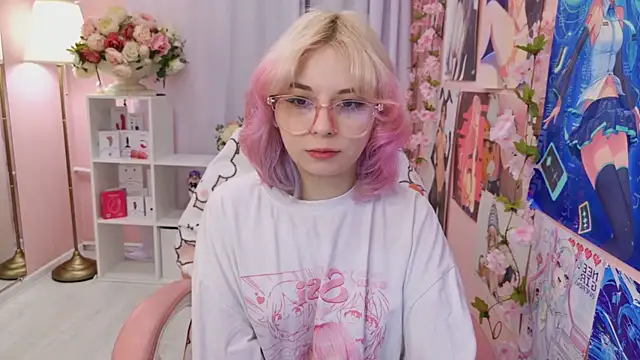 Coconut Mia online show from October 11, 1:47 pm