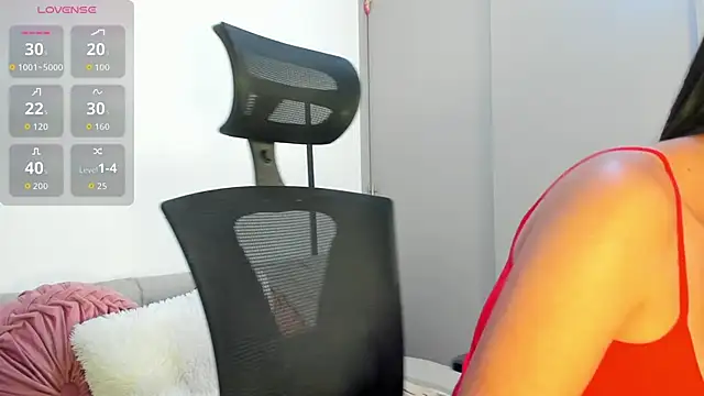 Evawalker  online show from September 18, 3:27 am