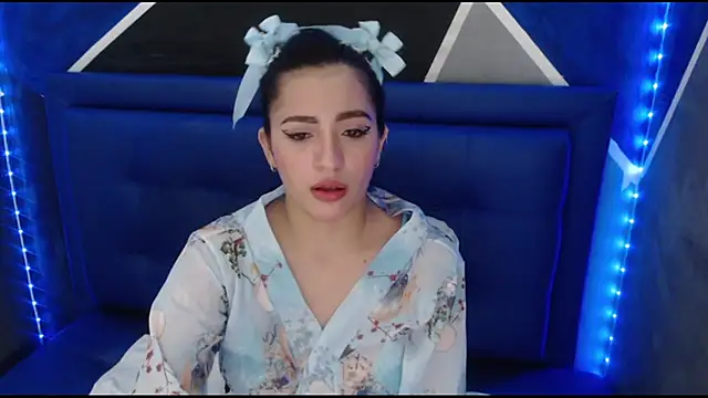 cherry modelx  online show from October 14, 8:44 pm