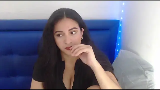 cherry modelx  online show from March 12, 10:01 pm