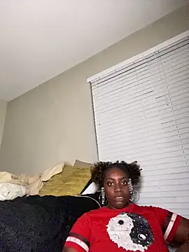 LillShayy online show from May 16, 1:41 am